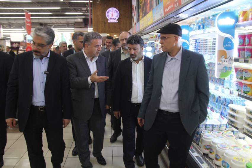 بازدید معاونین وزیر صمت از روند توزیع کالا و خدمات در فروشگاه‌های زنجیره‌ای